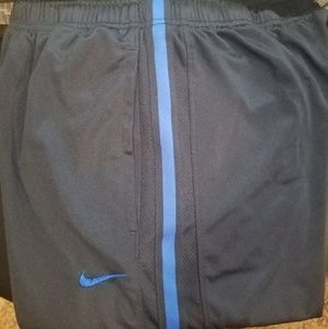 Mens Nike warm up pants